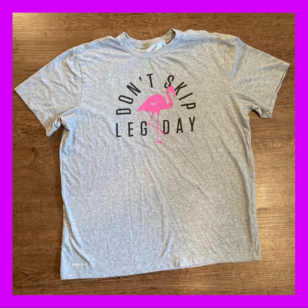 Nike t-shirt